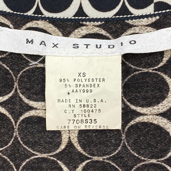 MAX Studio Black Geometric 3/4 Sleeve Blouse - Picture 8 of 10